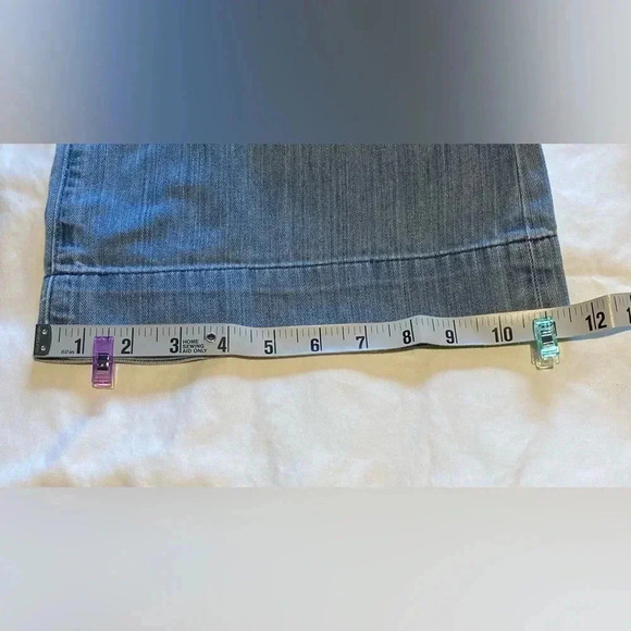 Banana Republic Vintage Wide Leg Jeans, size 12L - Picture 9 of 9